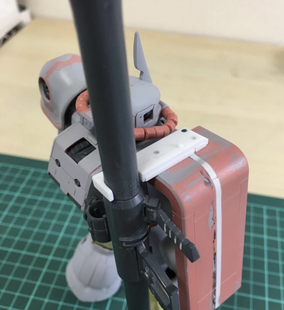 バズーカのマウント部は、マグネットを仕込んでいます。ランドセルには、塗装後、メッシュを貼りました( ^ω^ )