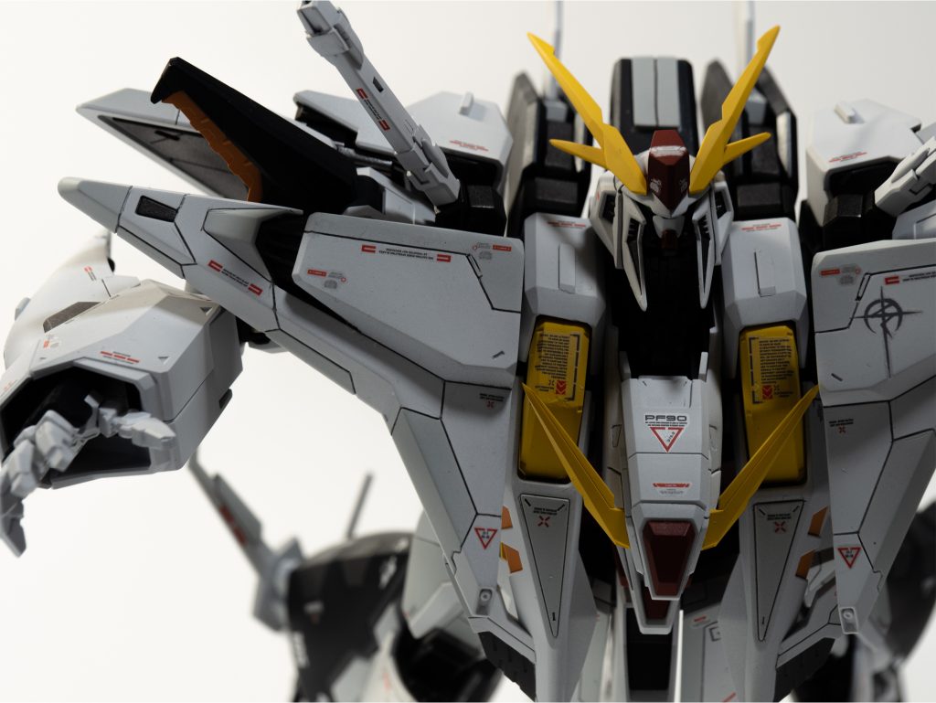 クスィーガンダム–3枚目/制作者：めーぷる