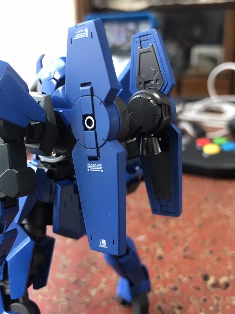 バインダーのニコイチ裏打ち工作も、大分慣れてきましたw