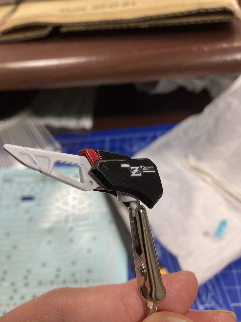 デカールはRGデスティニーのものを使いました。
