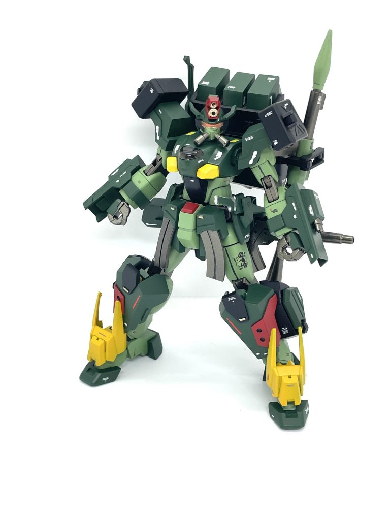 武器は全てマウントすることができます。