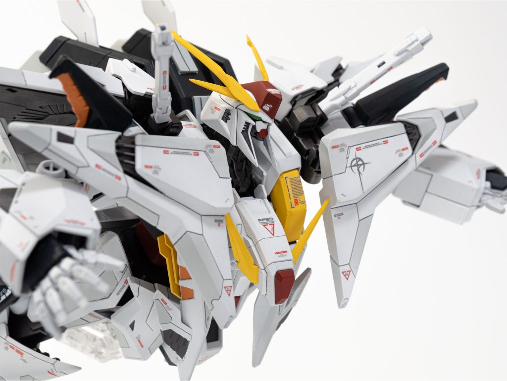 クスィーガンダム–2枚目/制作者：めーぷる