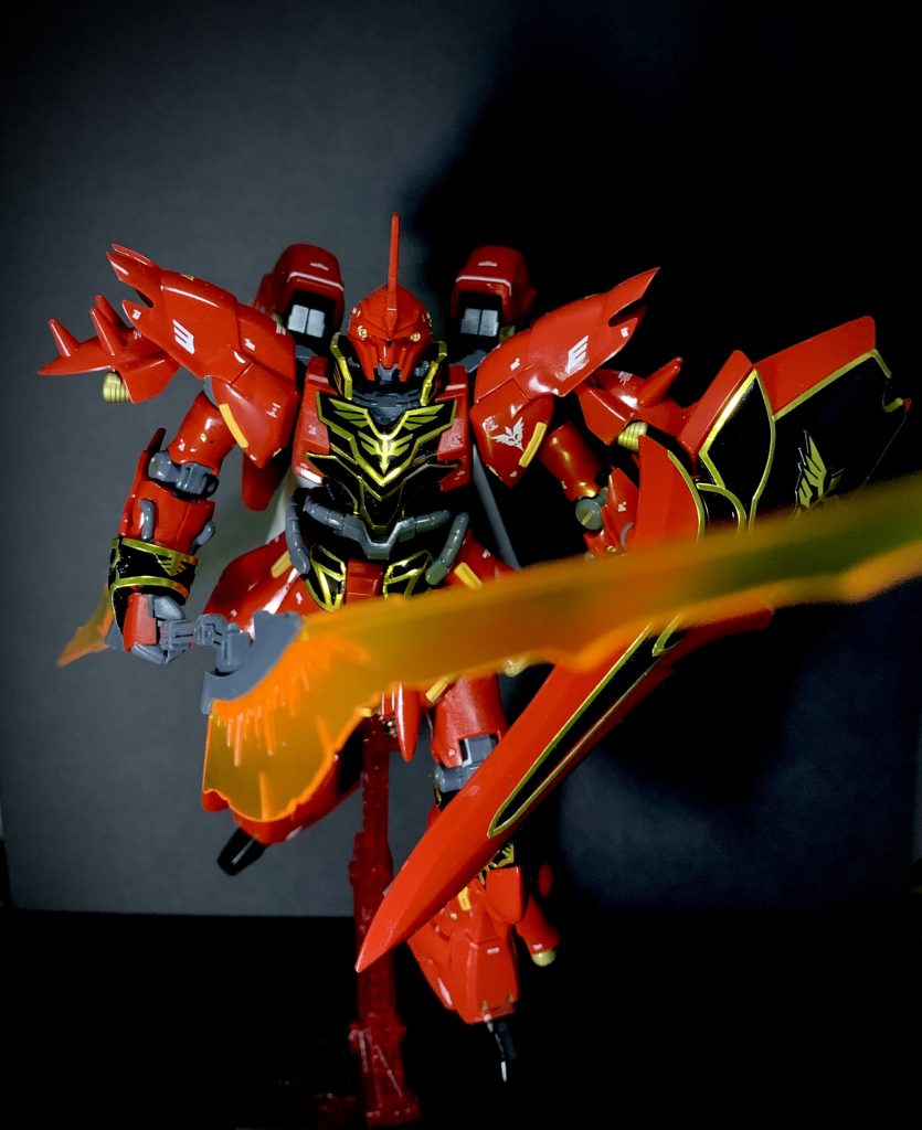 今回もエフェクトパーツを部分塗装。 う〜ん…イマイチ…