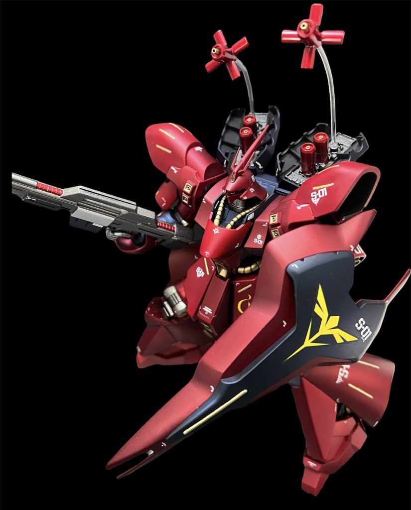 HG サザビー–3枚目/制作者:tumiki