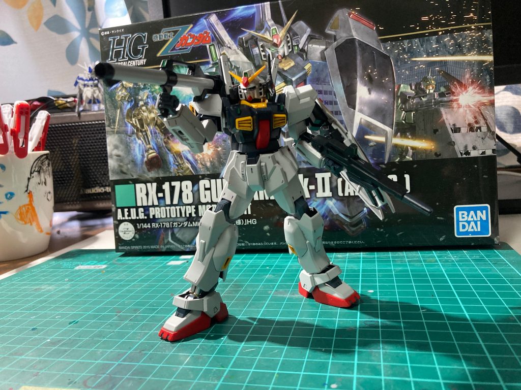 バズーカの使用はガンダム世界のMk-Ⅱと高田純次の早朝バズーカくらいまでで置いておき、実際の兵器としての運用が無い世界を目指しましょう。