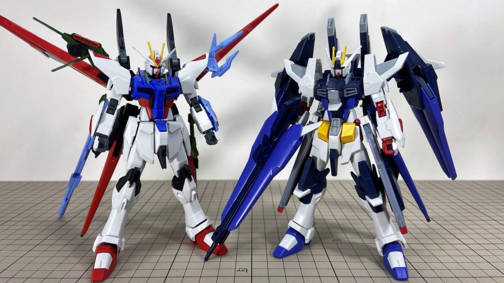 作成時の写真　その１元となったパーフェクトとアメイジングです。両方人気キットなだけあって、カッコイイですよね。