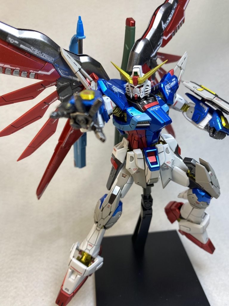 手、赤く塗った方が良かったかな？