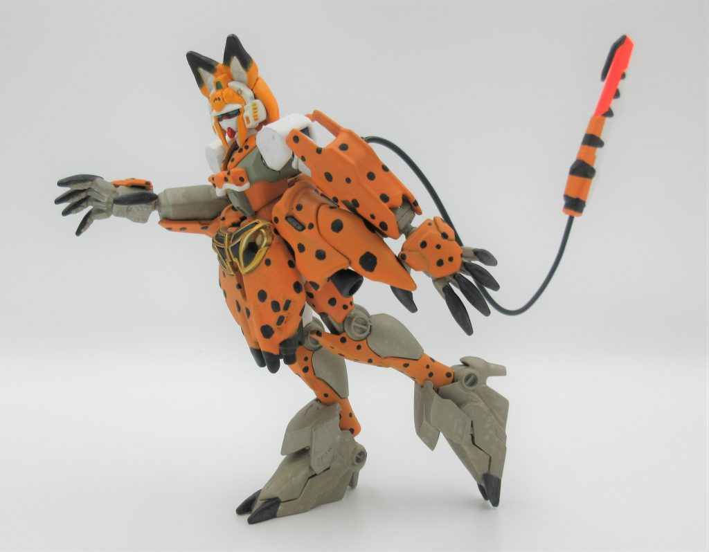『ノーベル ガンダム』をベースに、アニメ『けものフレンズ』の登場キャラクターである『サーバルちゃん』をイメージして作成しました。
