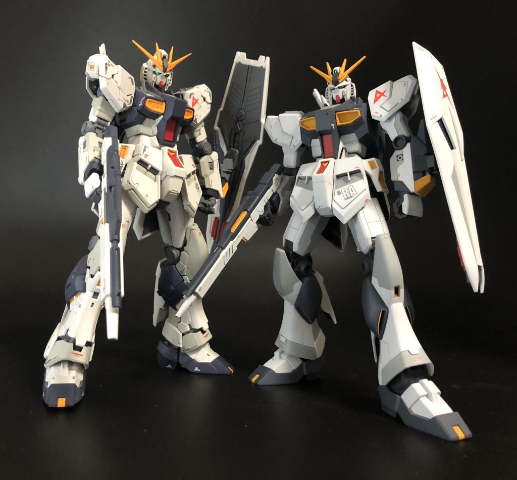 RGとこう見るとRGの方が丸顔で、面構えだけはEGのほうがカッコいいです。