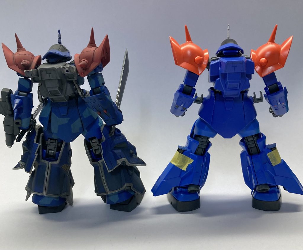 バックパックはコールドソードをマウントする部分のみを移植しています。