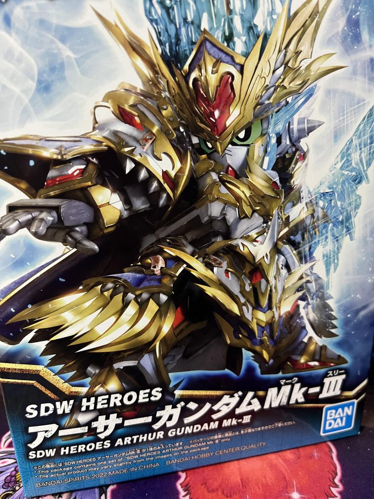 新しく発売されたガンダムマーカー イエローゴールドを試したくてこちらのキットを購入しましたが華やかなアーサーガンダムMk-Ⅲと相性バッチリだったと思います。