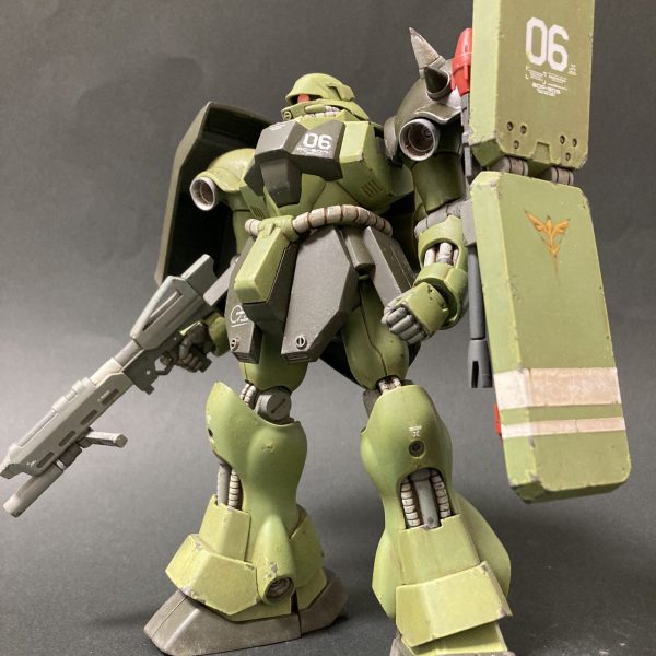 【筆・全塗装】深緑の巨人