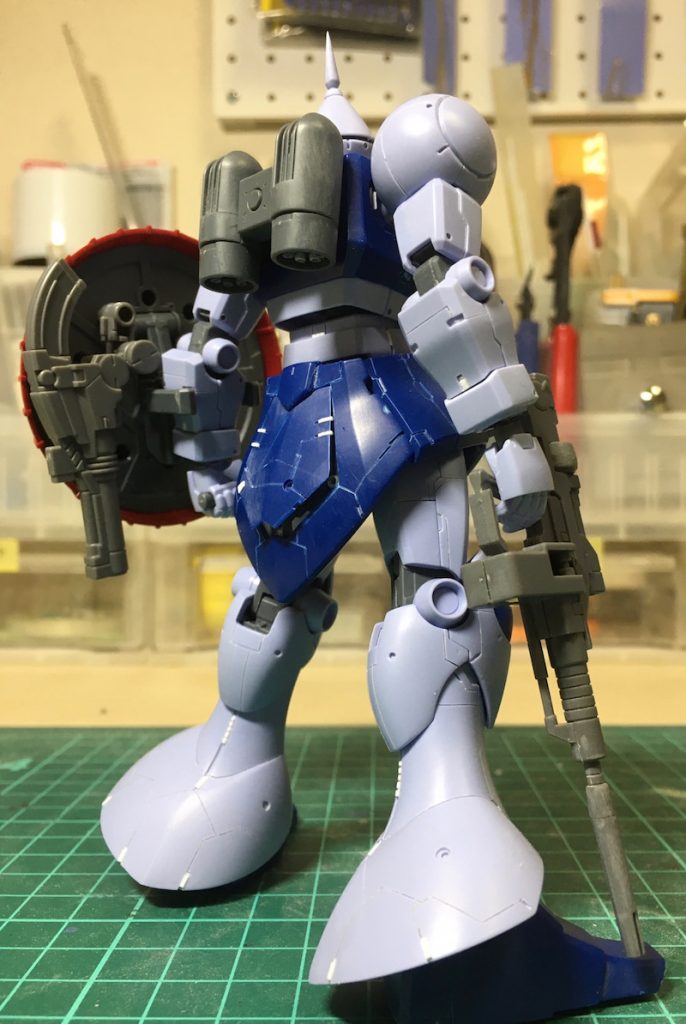 リアアーマー、、一回 彫り込んでからの、デザイン変更したから、凄い模様に見えます、、(･･;)