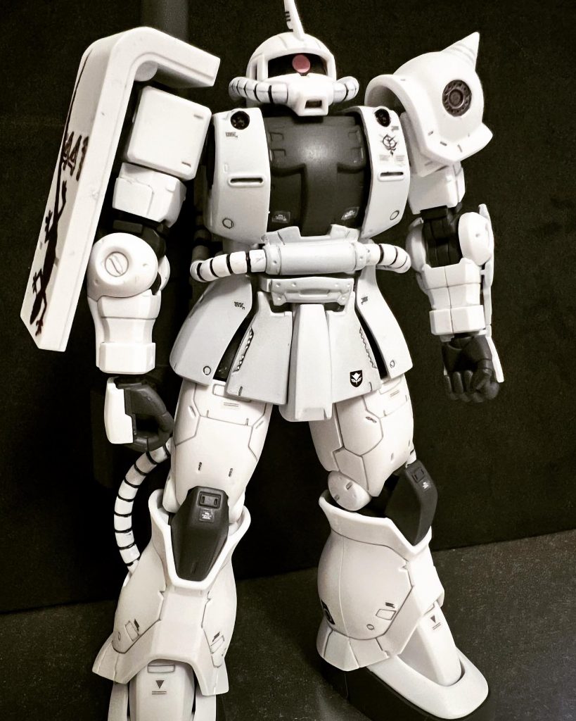 HG ザクII ホワイトオーガー–2枚目/制作者:uni_corn_g