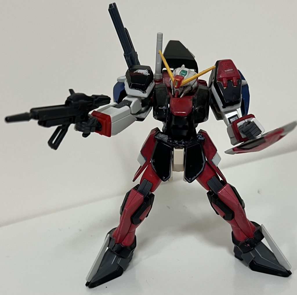 GAT-X-000 ブレイブガンダムGATシリーズの予備パーツを組み合わせたモビルスーツ