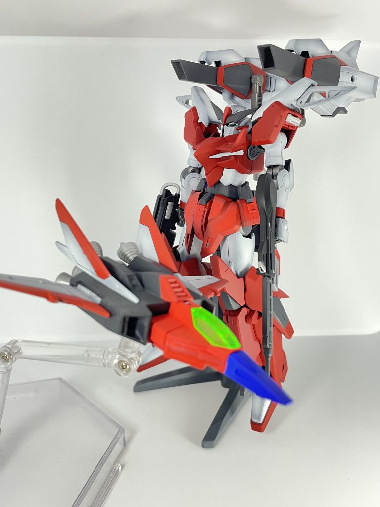 ガンダムテルティウム–8枚目/制作者：まこと