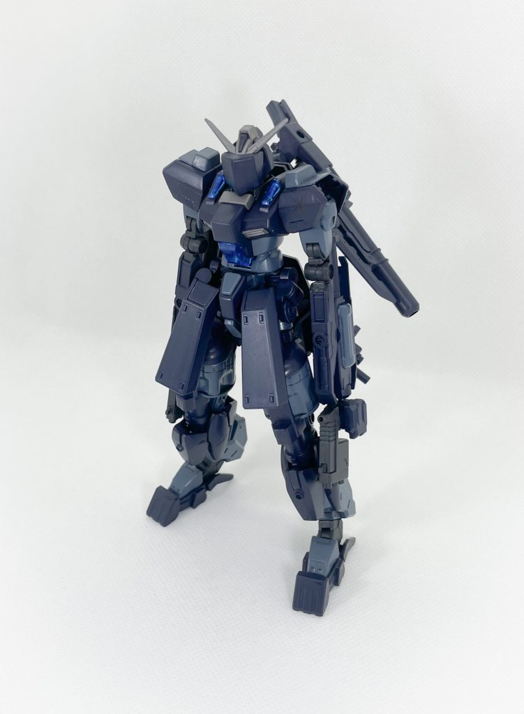 機体型式番号GSD-01-DBI乱戦特化の突撃機としてスターバーニングガンダムをベースに改造されたビルドガンダム。どんな体制、状態でも何かしら発射可能な七種の火器を持ち、その特性から敵機に囲まれた時にこそ進化を発揮するビルドになっている。