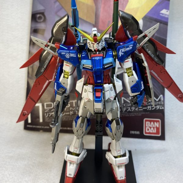 デスティニーガンダム