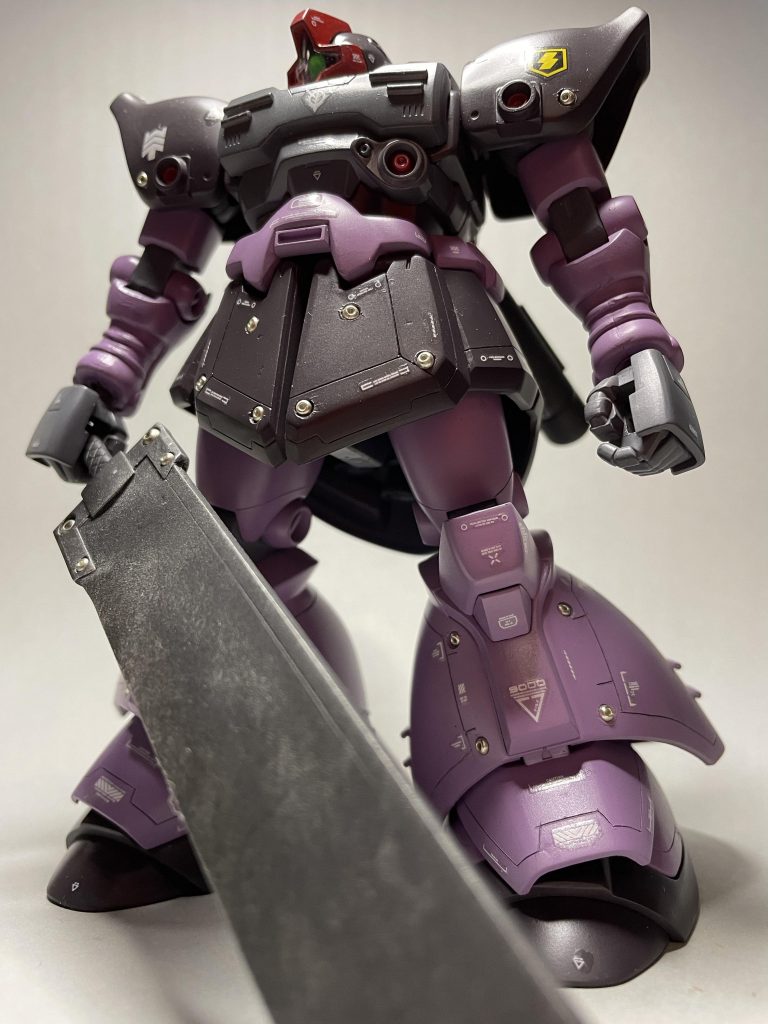 通常の武器以外に今回は体験を追加。持たせてのポージング