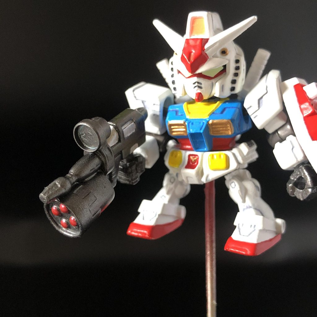 スーパーナパームです。SDガンダムフルカラーのアッグから。スコープにシールを貼り忘れてます。