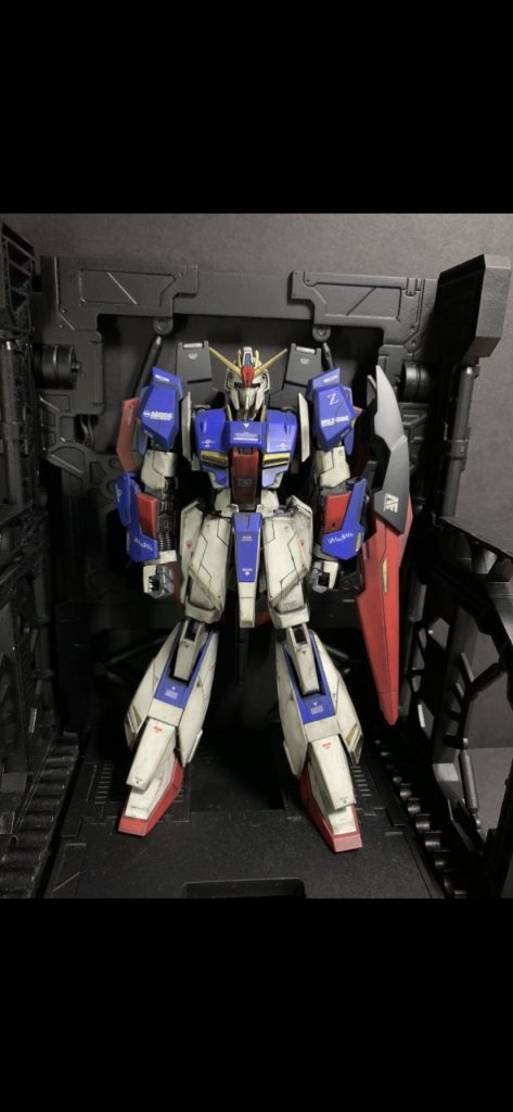 こちらが塗装前の状態。汚し具合もデカールも…パッとしない中途半端な仕上がり…ずっと心残りで何とかしたかったのです