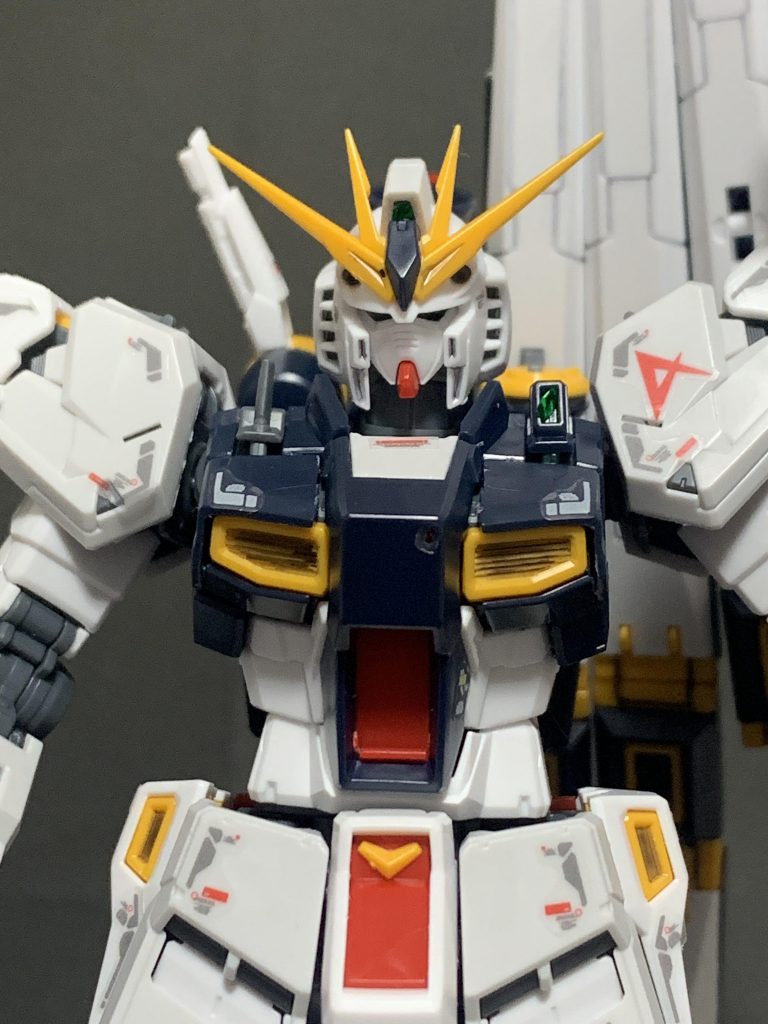 νガンダムはイケメンですね❗️