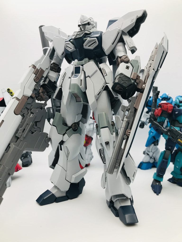 素組み。ギミックが多くて作りがいがあります。スタイルは変更していません。