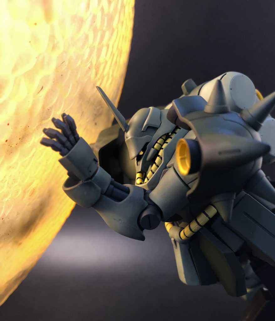 平手は適当なものから流用。