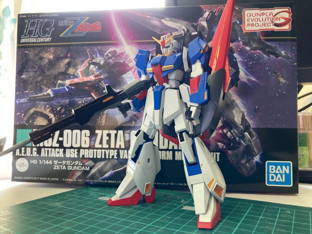 今年ガンプラ製作復活して11体目。色分けや組み安さ、稼働範囲等の現代ガンプラの成型技術に驚嘆しながらこちらも製作を重ねる毎に出来る事が増えて行く…慣れて楽になるかと思いきや手間は増えて行く一方😅