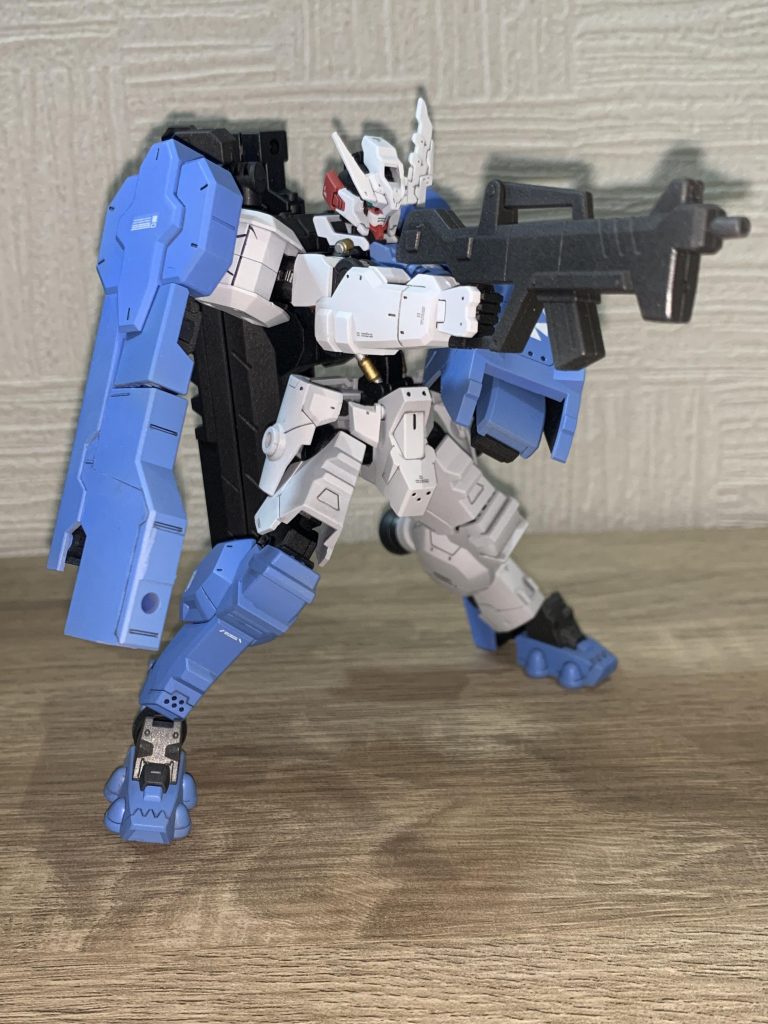 マシンガン合わせ目を消した以外はそのままです。