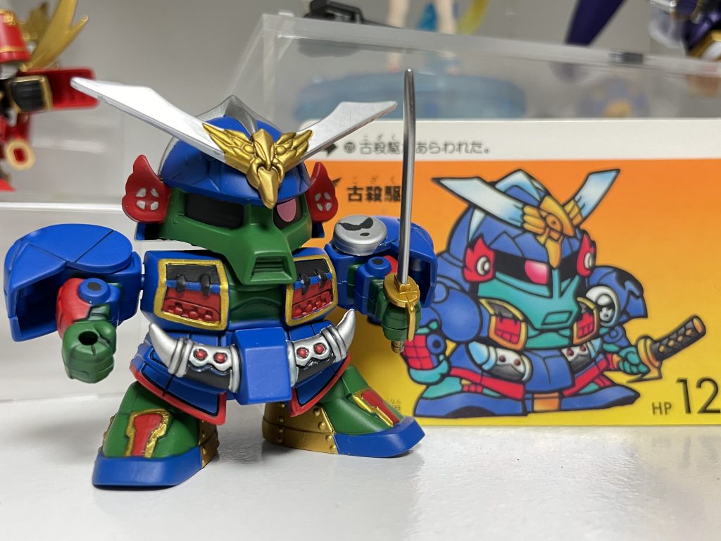 カラー設定はボックスアートやコミックワールドのものではなく、アニメOVAやカードダスの設定を基本としました。