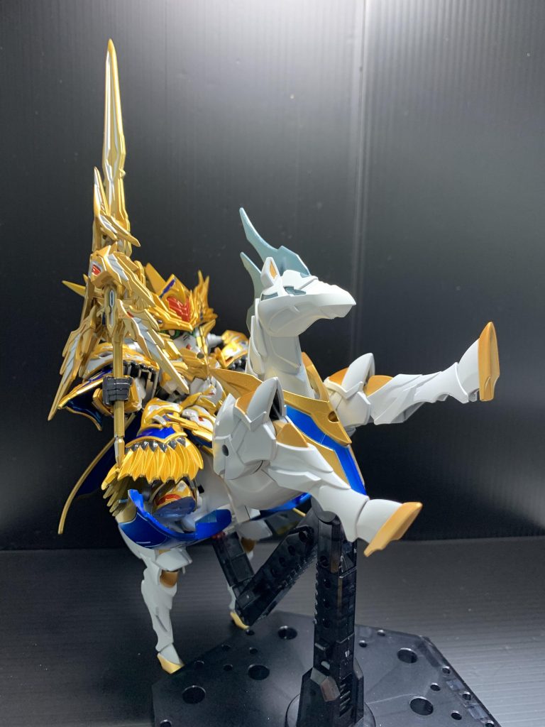 軍馬もゲットできたので騎乗させてみました。