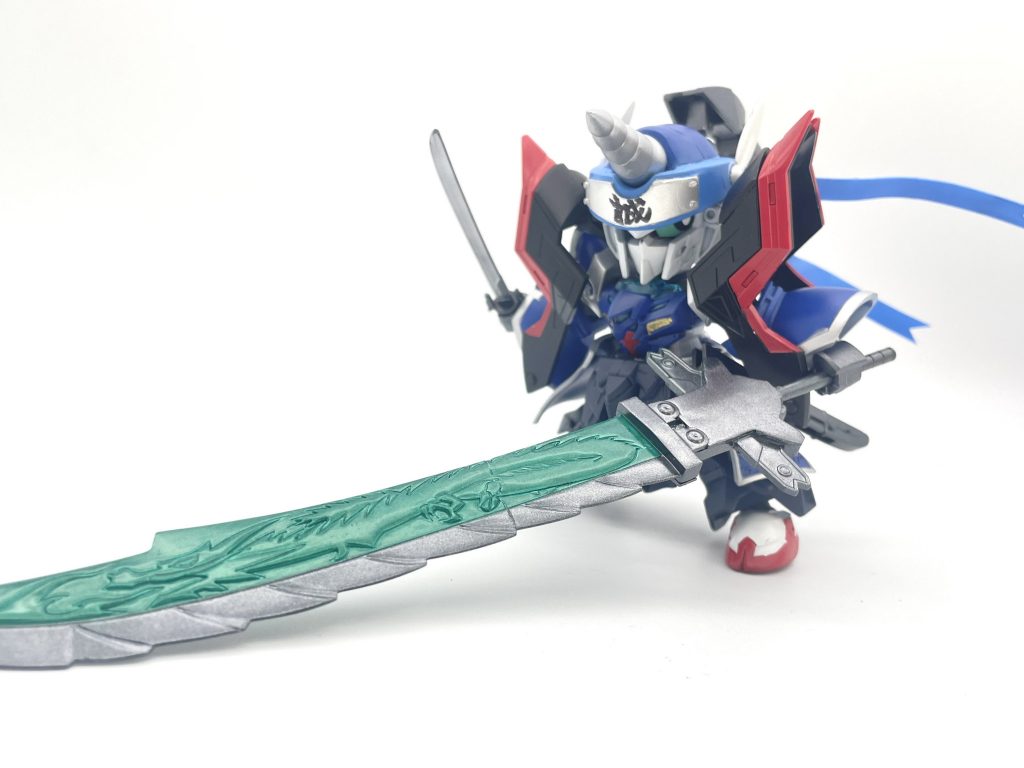 武者紅零斗丸から拝借した烈龍刀。でかい。