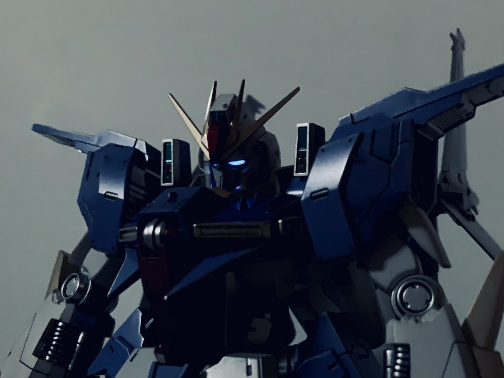 Ｚガンダムの持つ悪そうな雰囲気はいくつになっても好きです。