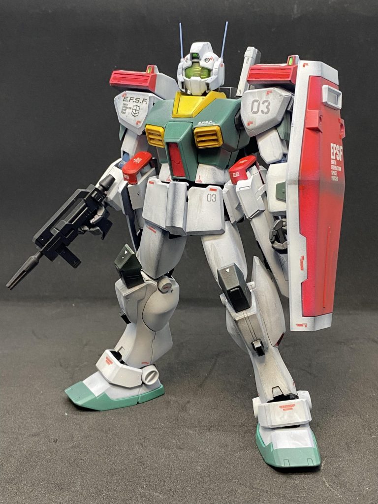 ZZ版と、UC版の中間みたいな、カラーリングになってますw