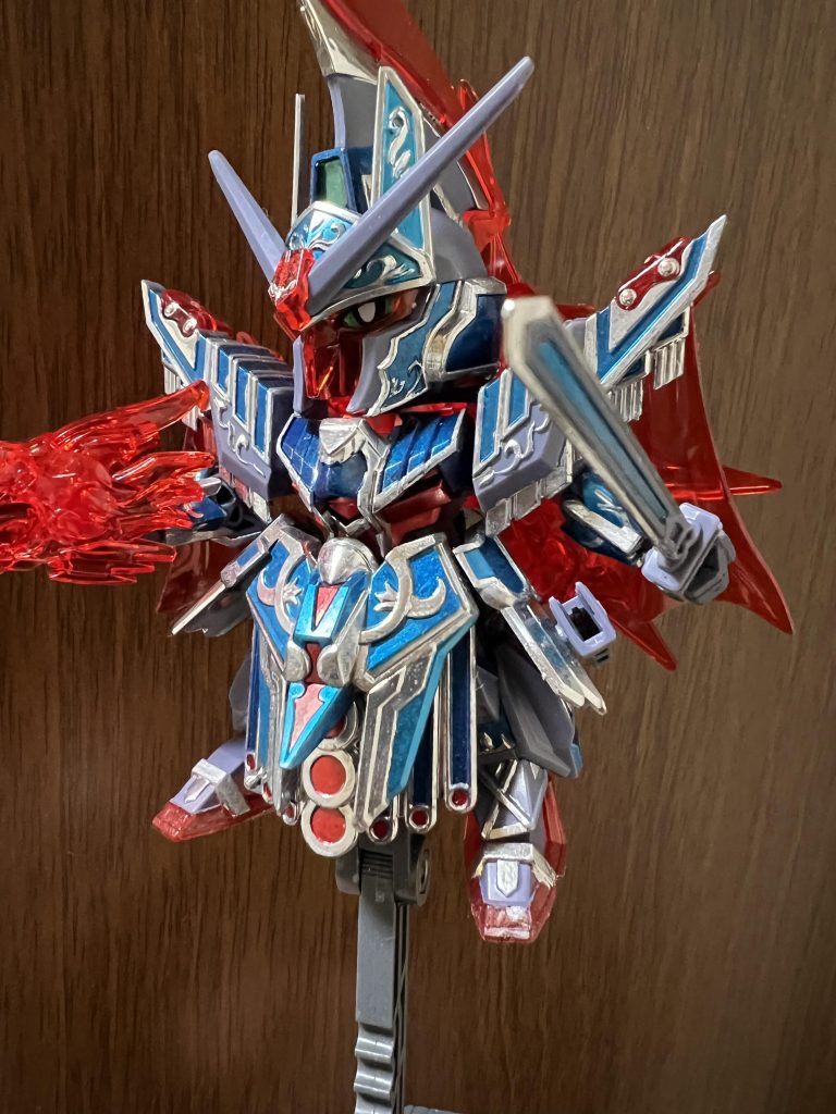 左からシャインシルバーは素敵