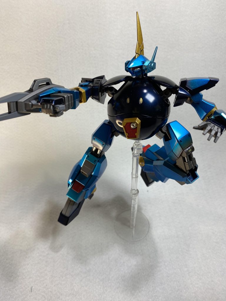 シリーズの中で一番カッコ悪いかも　笑