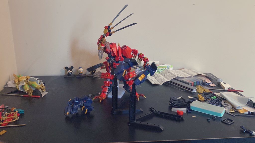 Action! Blade Wing Attack.アクション! ブレードウィングアタック。