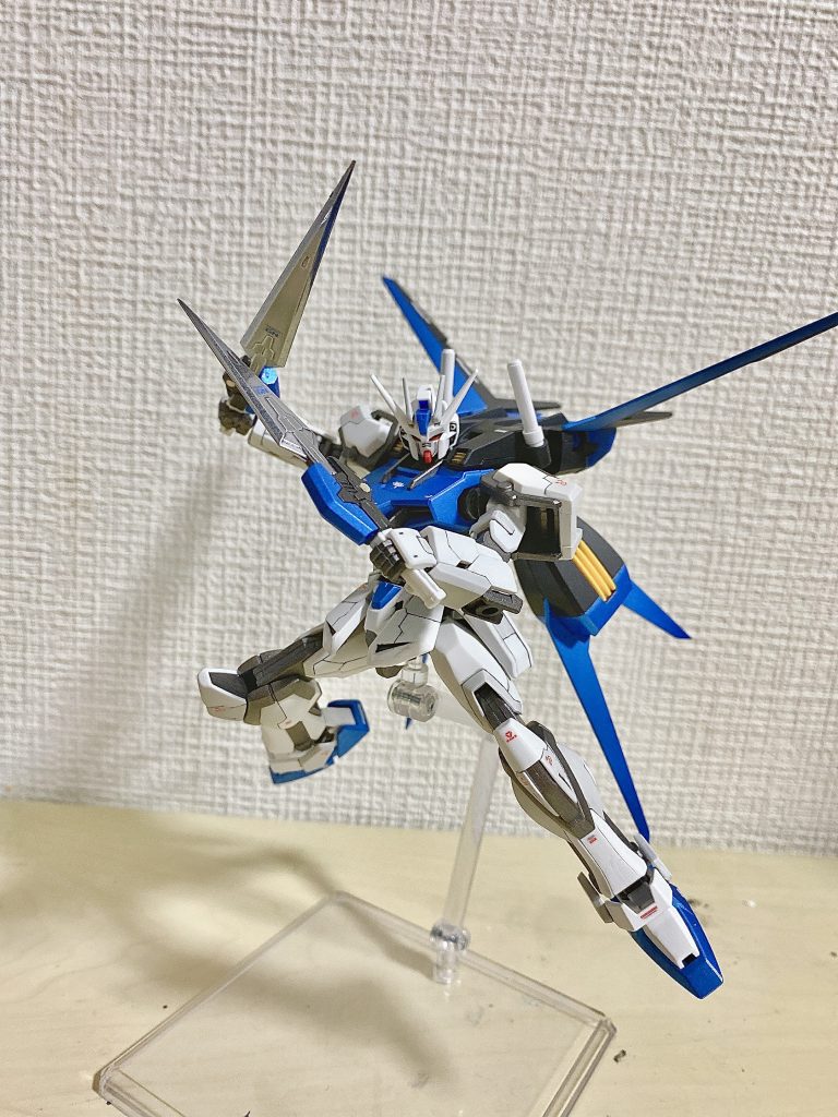 ブレード2種はRGエクシアでポロリが多すぎた為、こちらに移植。移植して正解でした☺️