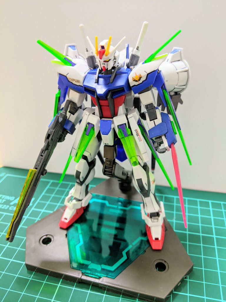 一時期はフルバーニアンストライカーを作ってましたが、何かしっくりこず、、