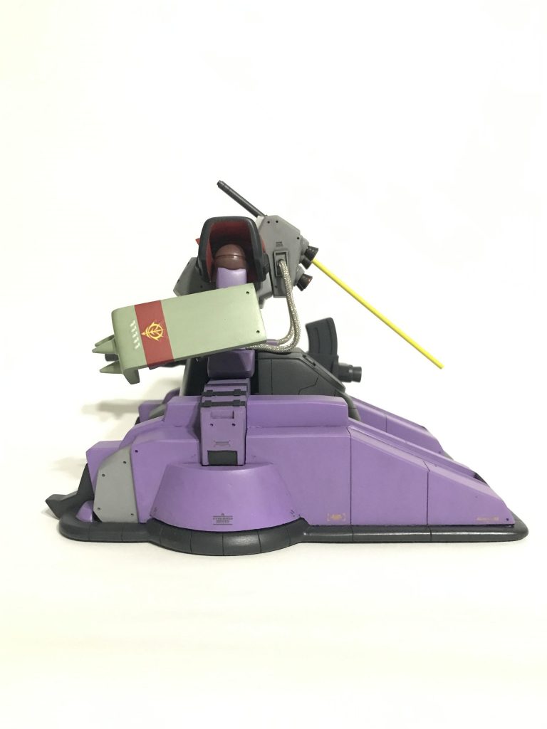 デカールはちょっと目立たないですが必要最低限でやりました