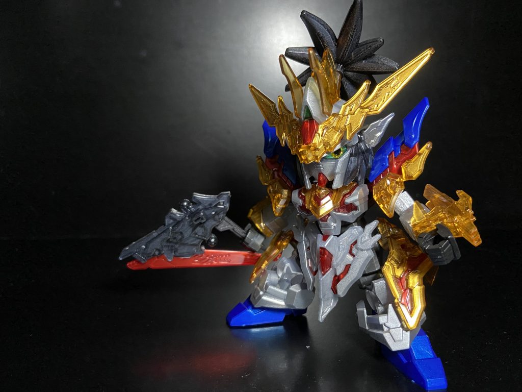 ちゃっちゃと2時間くらいでランナー塗装です✨塗り分けても良かったんですが、裏からゴールド吹いたクリアイエローが綺麗に決まった結果、他のゴールド頑張って入れても邪魔にしかならん気がして、満足感もあったしいいかなと^ ^