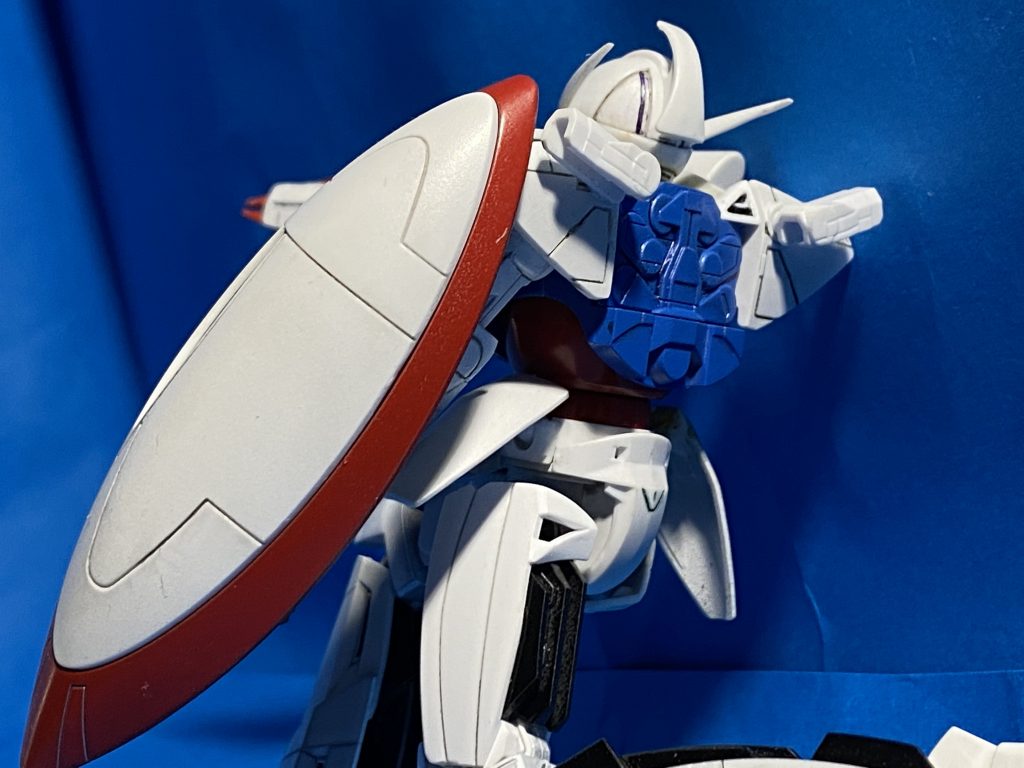 盾の赤色の質感が個人的に上手くいったかと思います。