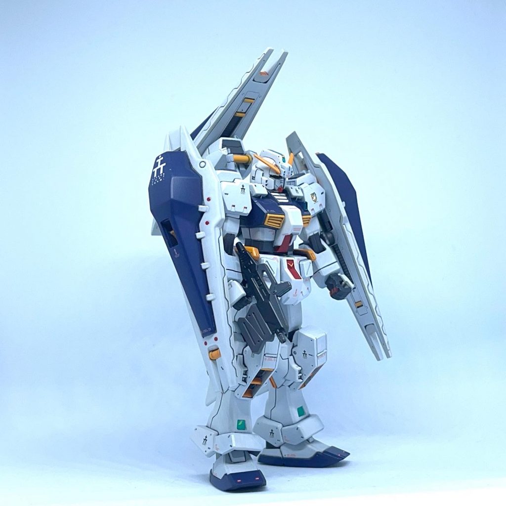 1/200 RX-121-1 ガンダムTR-1[ヘイズル改］高機動形態–3枚目/制作者：@soraso20032006