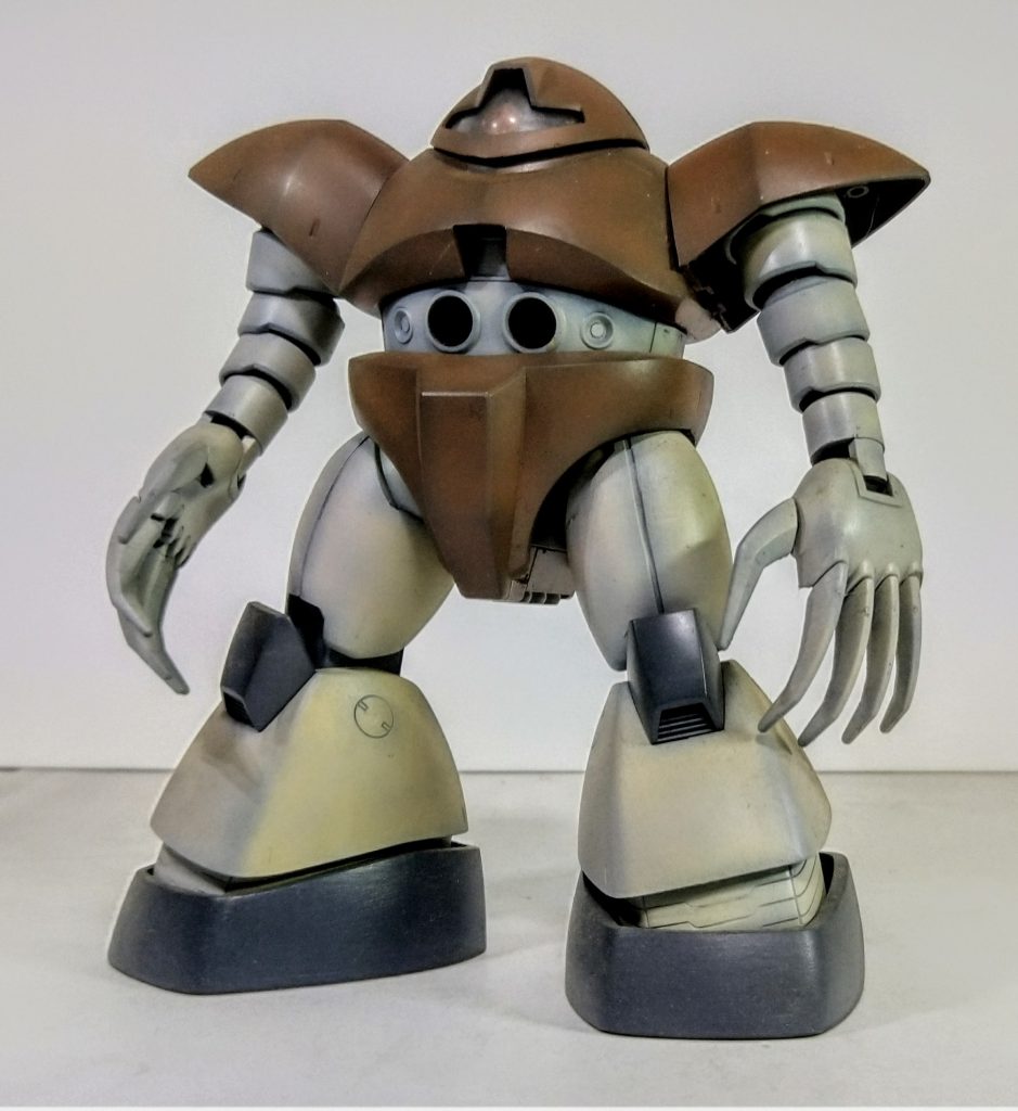 ぱっと見て加工してないように見えますが脛と踵はプラ板を重ねてかさ増ししてます！