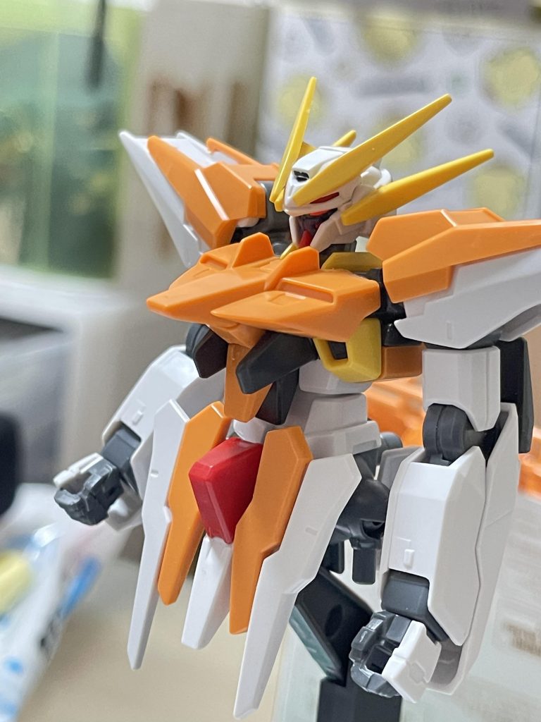 ちゃんと目が6つ再現されてんのマジで最高！