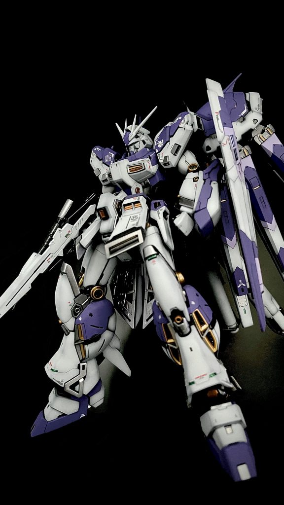 写真じゃ分かりづらいですが装甲はつや無し、フレームや金銀類はつや有りでわけてます。