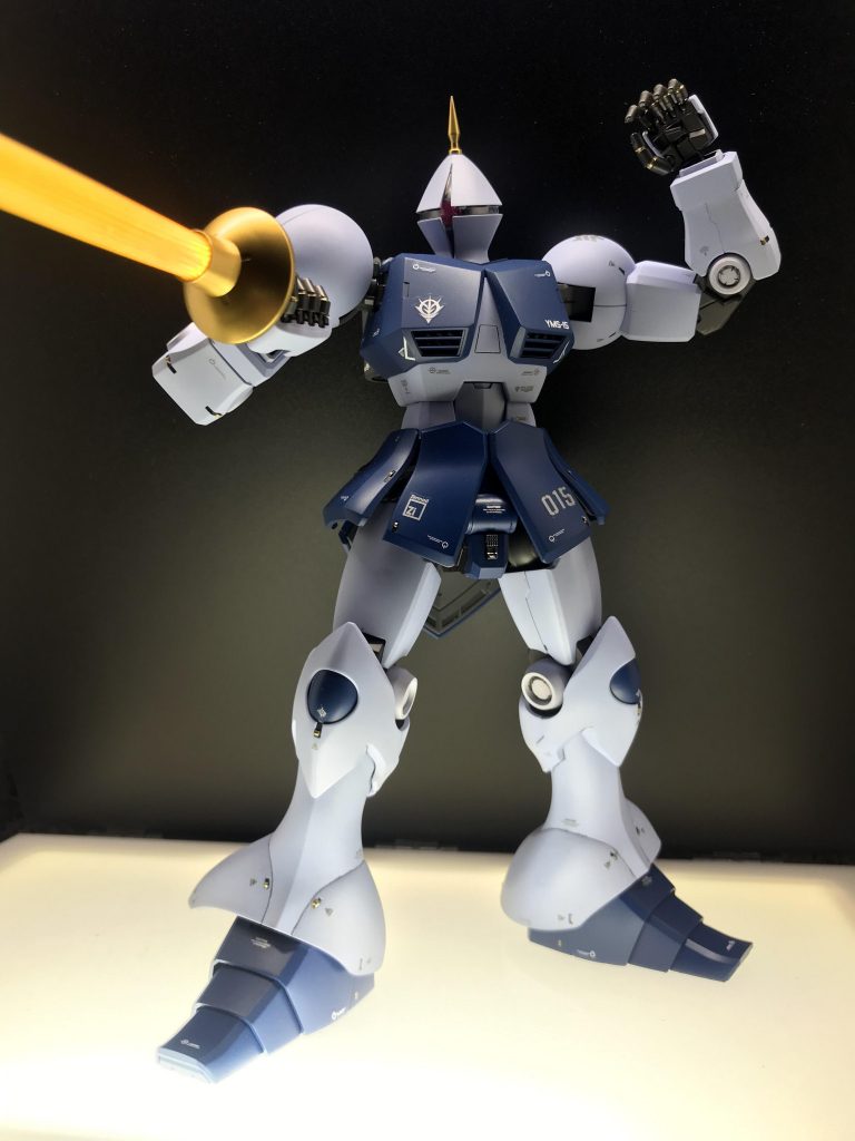 デカールは買い置きしてあったガンダムデカールを使いました…シルバーが良い感じです。 ちなみにシールドは過去に仲間に売り渡したため、有りませんw😂いつか調達して持たせたいです。