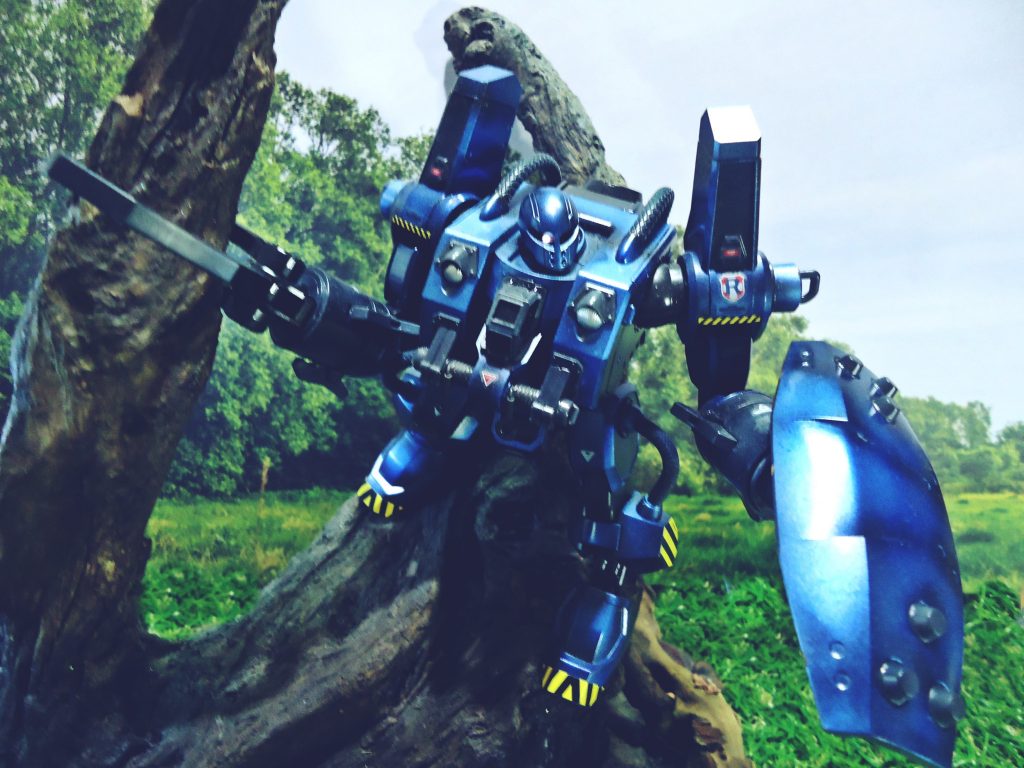 塗装はメタリック塗装の吹き重ねで行っています。混色し過ぎで詳細は不明の不思議塗料のなのでレシピは？ご了承ください。下地はガイアノーツのサーフェイサーエヴォのガンメタです。最後まで閲覧して頂きましてありがとうございました。