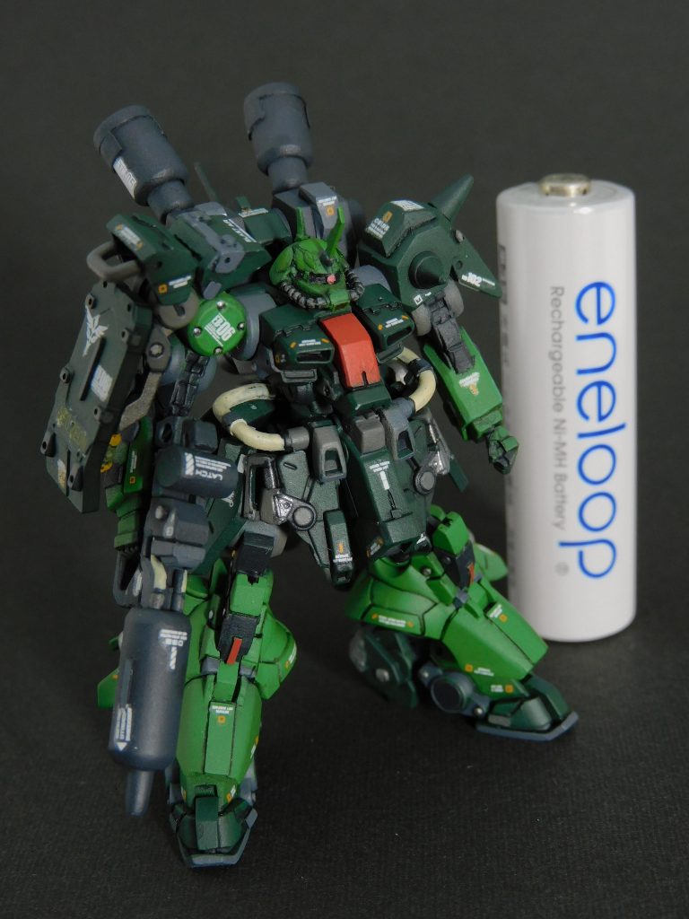 手のひらサイズのため、細くてたいへんでしたが、なんとか完成しました😆